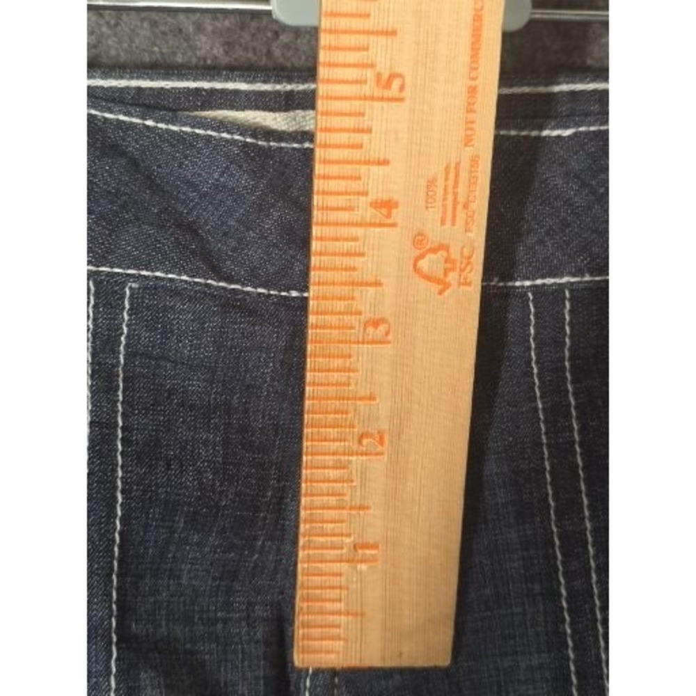 Mossimo Supply Co Womens Low Rise Denim Shorts Dark Wash Contrast Stitch Size 5 - Picture 7 of 9